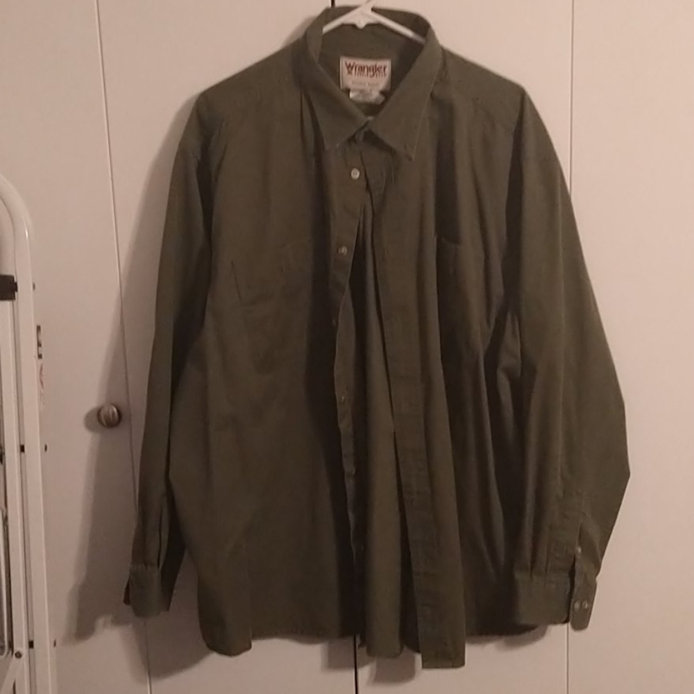 Men's shirt